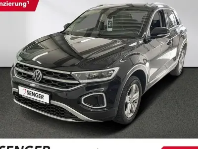 Second-hand VW T-Roc Style 150 CP (110 kW) 2022 Negru SUV