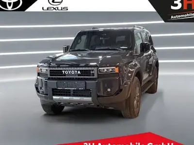 Nuova Toyota Land Cruiser Lounge+ 205 CV (150 kW) 2026 Grigio SUV