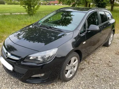 Gebraucht Opel Astra 136 PS (100 kW) 2015 Schwarz Kombi