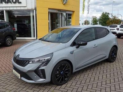 Rafalgrau metallic Gebraucht 2024 Renault Clio V Esprit Alpine Kleinwagen | 19.691 € (Etwas zu teuer)