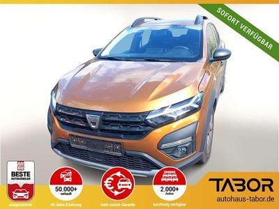 Gebraucht Dacia Sandero Essentiel 91 PS (66 kW) 2021 Orange atacama metallic Kleinwagen
