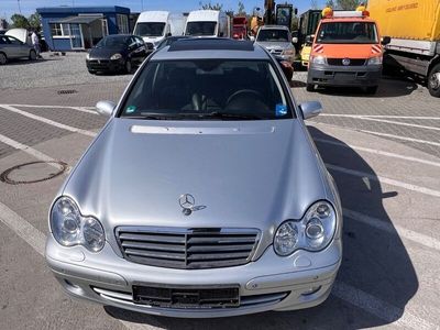 Mercedes C180