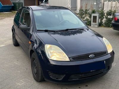 gebraucht Ford Fiesta 1.3