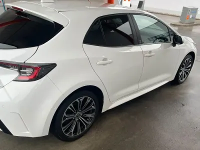 Gebraucht Toyota Corolla Team 116 PS (85 kW) 2021 Weiß Limousine
