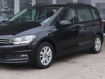 Deep black perleffekt Gebraucht 2022 VW Touran Comfortline Van / Kleinbus | 21.200 € (Guter Preis)