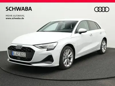 Gebraucht Audi A3 Sport 204 PS (150 kW) 2026 Gletscherweiß metallic Limousine