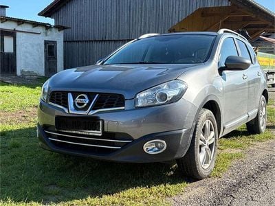 Nissan Qashqai +2