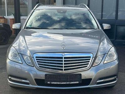 Usata Mercedes E350 265 CV (194 kW) 2010 Argento Station wagon