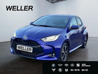Juniper blue metallic Gebraucht 2025 Toyota Yaris Hybrid Kleinwagen | 24.290 € (Etwas zu teuer)