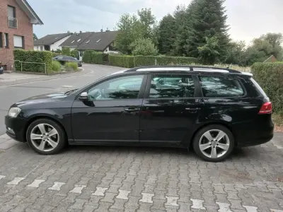 Gebraucht VW Passat 140 PS (102 kW) 2012 Schwarz Kombi