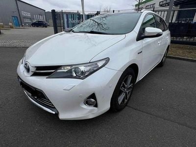 Toyota Auris Hybrid