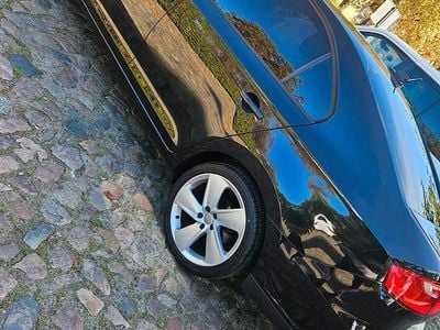 Gebraucht Seat Toledo 105 PS (77 kW) 2015 Schwarz Kleinwagen