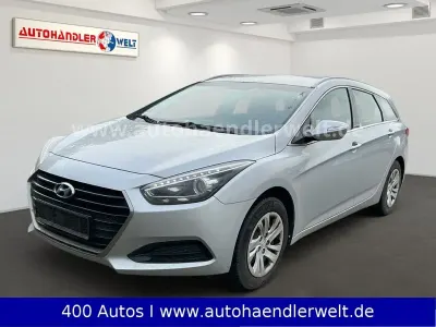 Gebraucht Hyundai i40 Classic 116 PS (85 kW) 2015 Silber Kombi