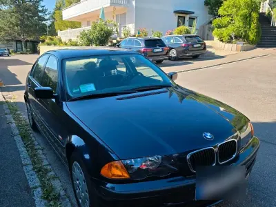 Gebraucht BMW 318 118 PS (86 kW) 1999 Blau Limousine