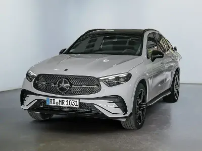 Gebraucht Mercedes GLC200 AMG 163 PS (119 kW) 2025 Weiß SUV