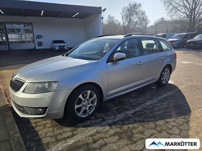 Silber Gebraucht 2013 Skoda Octavia Elegance Kombi | 9.990 € (Fairer Preis)