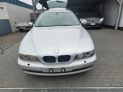 Second-hand BMW 525 192 CP (141 kW) 2001 Argintiu Break
