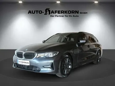 Gebraucht BMW 320 Sport Line 190 PS (139 kW) 2020 Grau Kombi