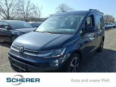 Używany VW Caddy Life 114 KM (83 kW) 2022 Niebieski Minivan