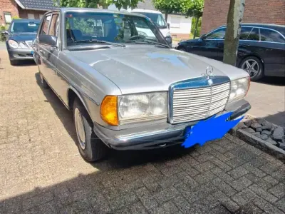 Gebraucht Mercedes 190 88 PS (64 kW) 1980 Silber Limousine