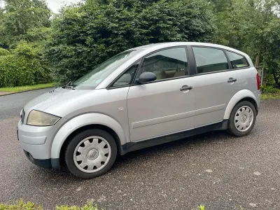 Gebraucht Audi A2 75 PS (55 kW) 2001 Silber Kleinwagen