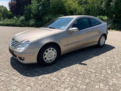 Mercedes C200