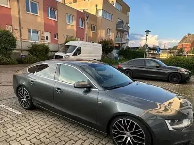 Gebraucht Audi A5 Sportback Design 177 PS (130 kW) 2013 Grau Kleinwagen