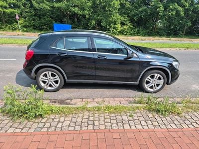 Mercedes GLA180