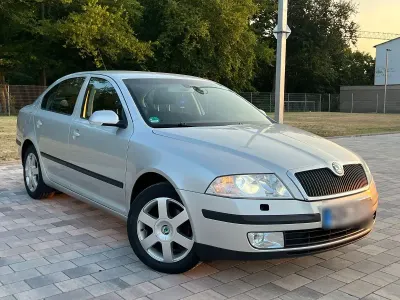 Gebraucht Skoda Octavia Ambiente 140 PS (102 kW) 2007 Silber Limousine