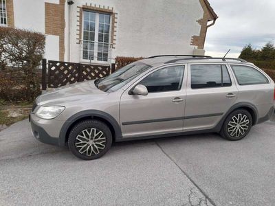 gebraucht Skoda Octavia OctaviaCombi 2.0 TDI DPF 4x4 Scout