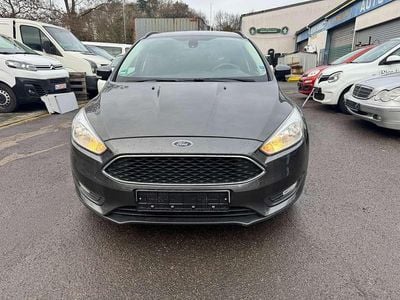 Gebraucht Ford Focus Business Edition 125 PS (91 kW) 2015 Magneticgrau (metallic) (metallic) Kombi