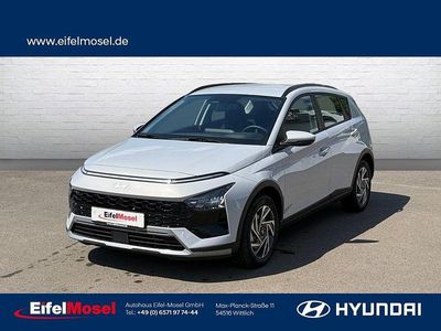 Gebraucht Hyundai Bayon Trend 101 PS (74 kW) 2024 Grau SUV