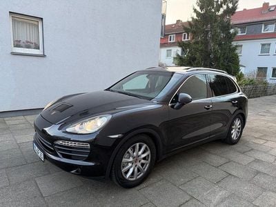 Second-hand Porsche Cayenne S 400 CP (294 kW) 2011 Negru SUV