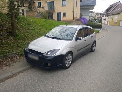 gebraucht Ford Focus 1,6L 100ps