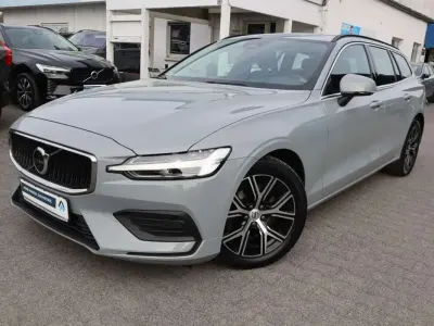 Occasion Volvo V60 Core 197 ch (144 kW) 2024 Gris Break