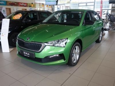 Grün metallic Gebraucht 2019 Skoda Scala Ambition Kleinwagen | 18.870 € (Fairer Preis)