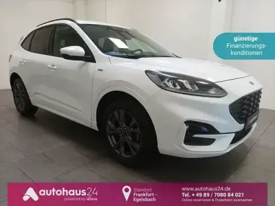 Gebraucht Ford Kuga ST-Line 152 PS (111 kW) 2022 Weiß SUV