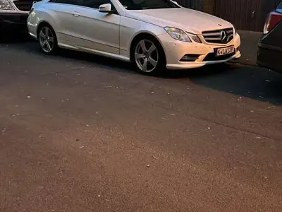 Gebraucht Mercedes E200