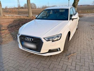 Gebraucht Audi A3 150 PS (110 kW) 2020 Weiß Limousine