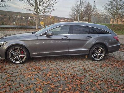 Mercedes CLS350 Shooting Brake