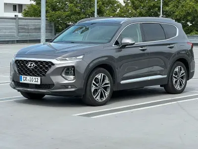 Gebraucht Hyundai Santa Fe Premium 200 PS (147 kW) 2019 Grau SUV