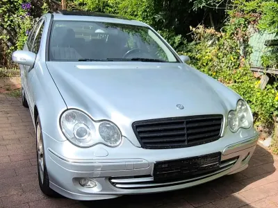 Gebraucht Mercedes C230 204 PS (150 kW) 2006 Limousine