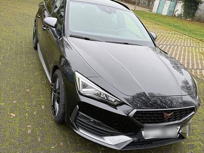Schwarz Gebraucht 2022 Cupra Leon VZ Kombi | 21.400 € (Guter Preis)