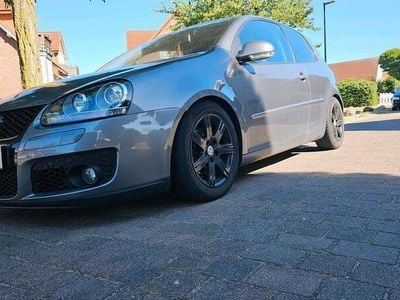 VW Golf V