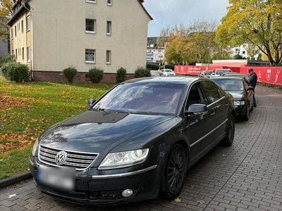 VW Phaeton