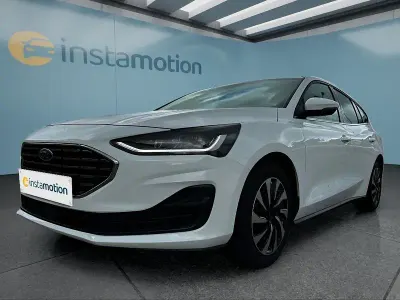 Gebraucht Ford Focus Titanium 125 PS (91 kW) 2023 Weiß Kombi