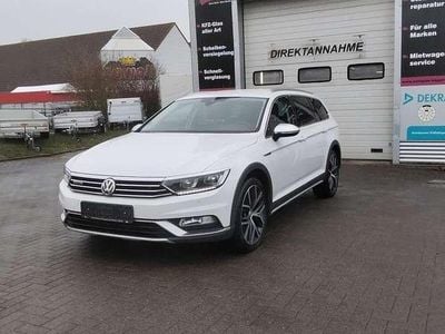 Gebraucht VW Passat Alltrack Highline 190 PS (139 kW) 2018 Oryxweiß perlmutteffekt Kombi