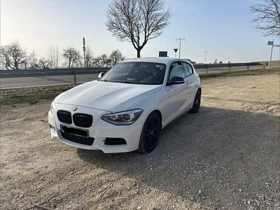 Gebraucht BMW M135 Performance 320 PS (235 kW) 2012 Weiß Kleinwagen