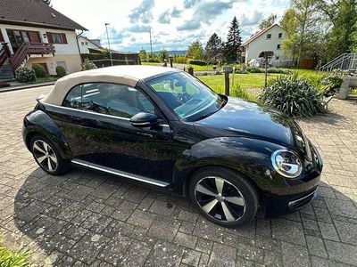 Second-hand VW Beetle Exclusive 105 CP (77 kW) 2014 Negru Hatchback