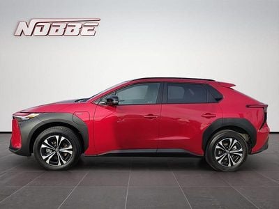 Second-hand Toyota bZ4X 150 kW (204 CP) 2025 Roșu SUV